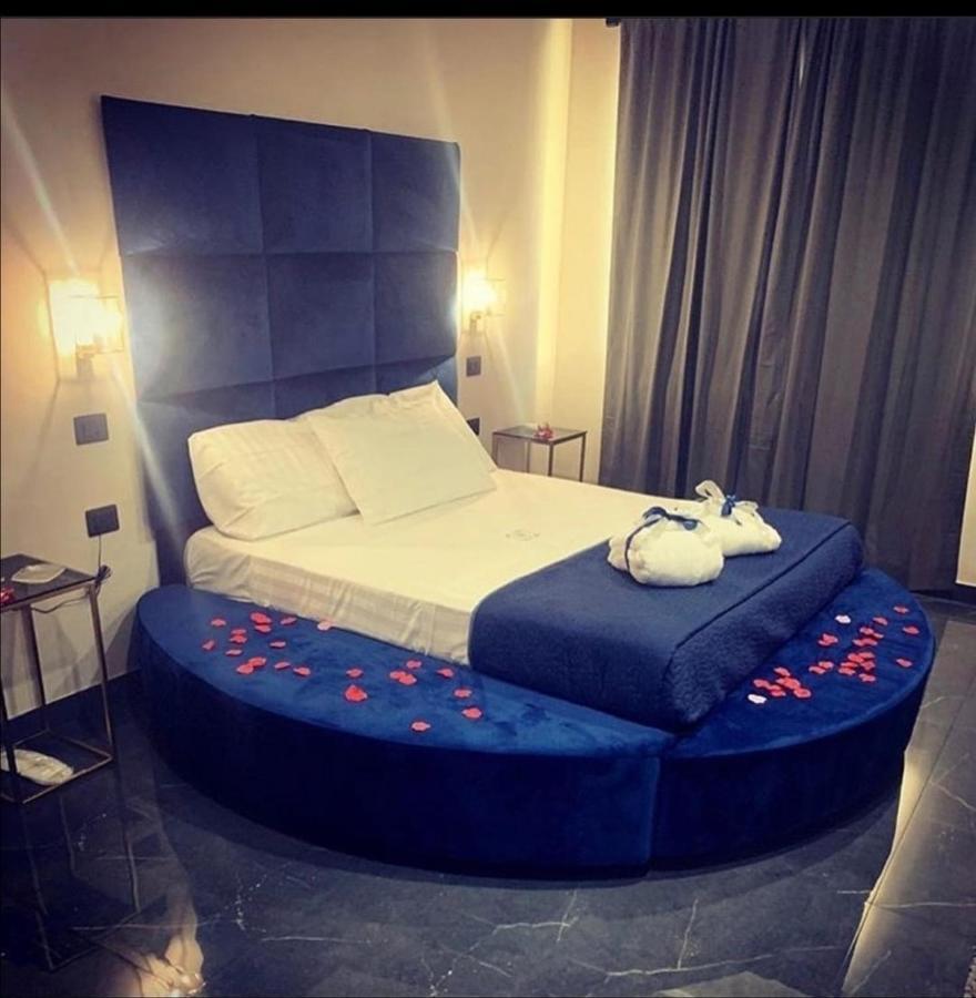 Hotel Elite Varcaturo Bagian luar foto