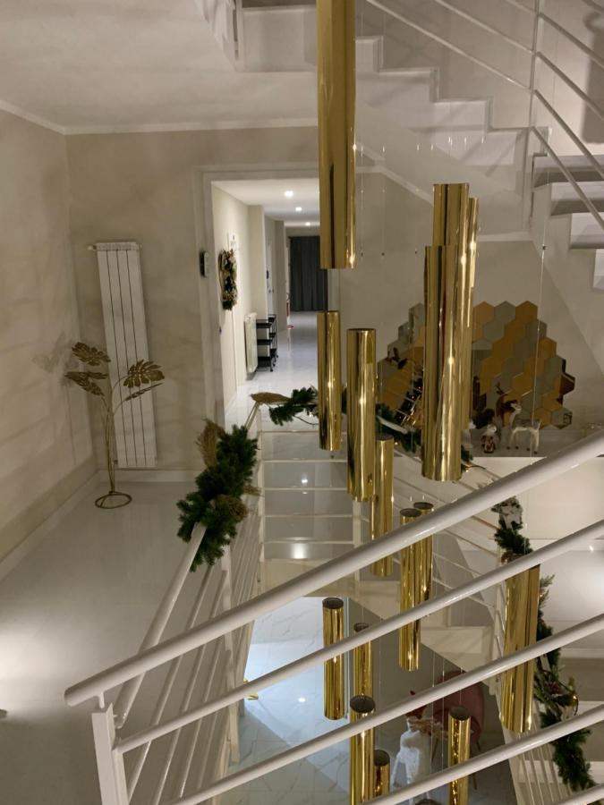 Hotel Elite Varcaturo Bagian luar foto
