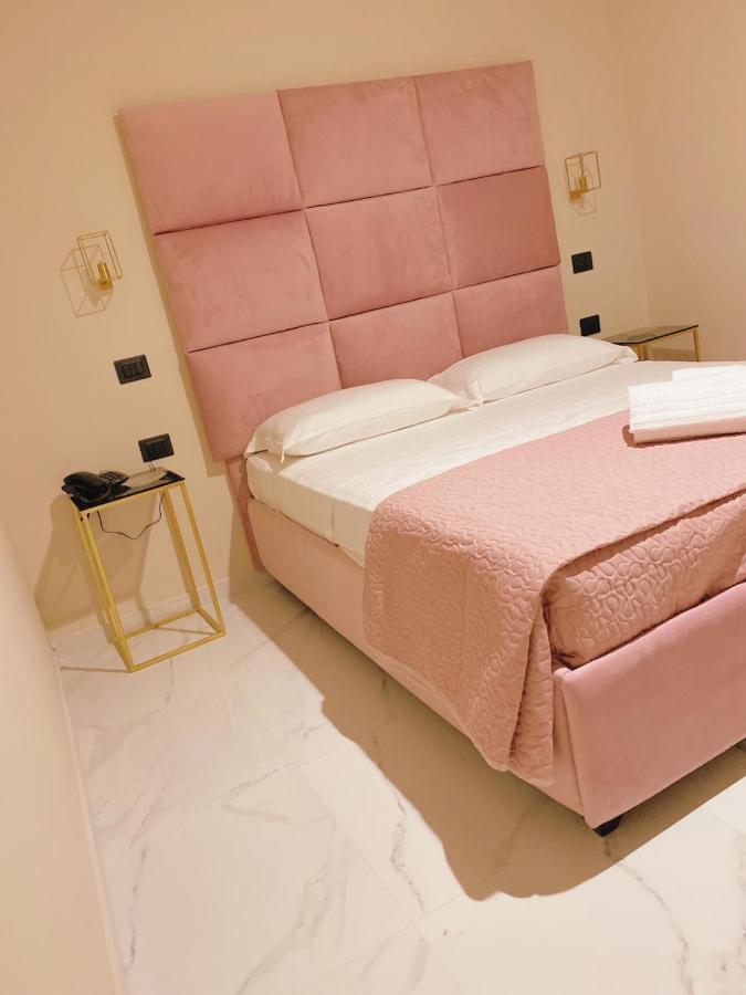 Hotel Elite Varcaturo Bagian luar foto