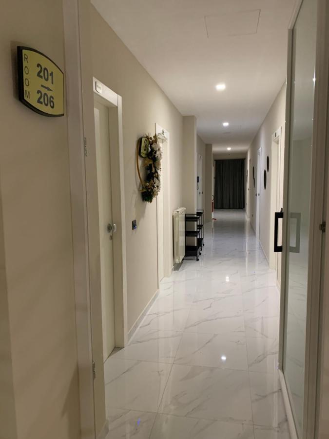 Hotel Elite Varcaturo Bagian luar foto
