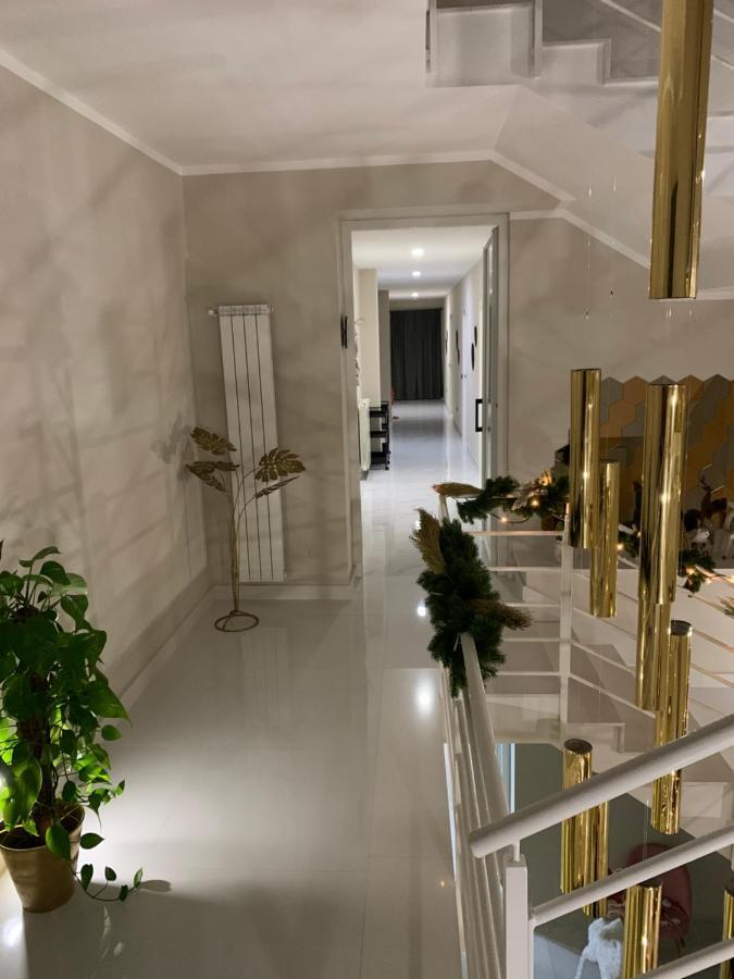 Hotel Elite Varcaturo Bagian luar foto